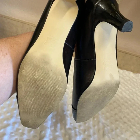 Ros Hommerson Black Leather Patent Toe Pumps - Picture 9 of 12